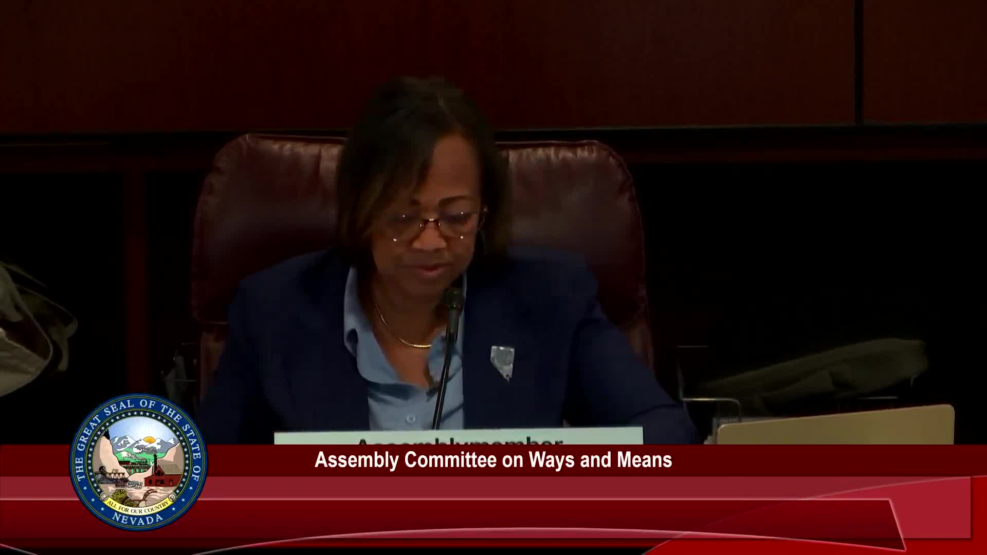 AB296 would allow DMV installment payments, authorize digital license plates and make mileage pilot permanent