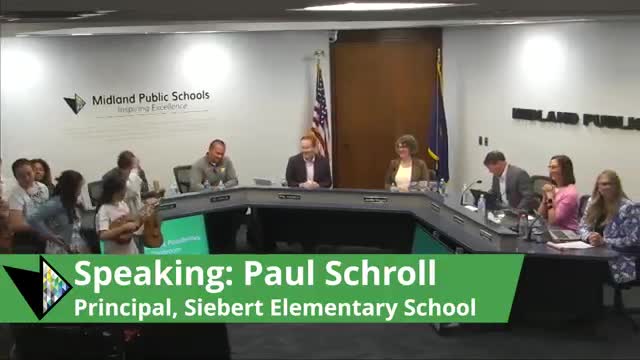 Andrew Warner showcases student ukulele talents at Seiber Elementary music night