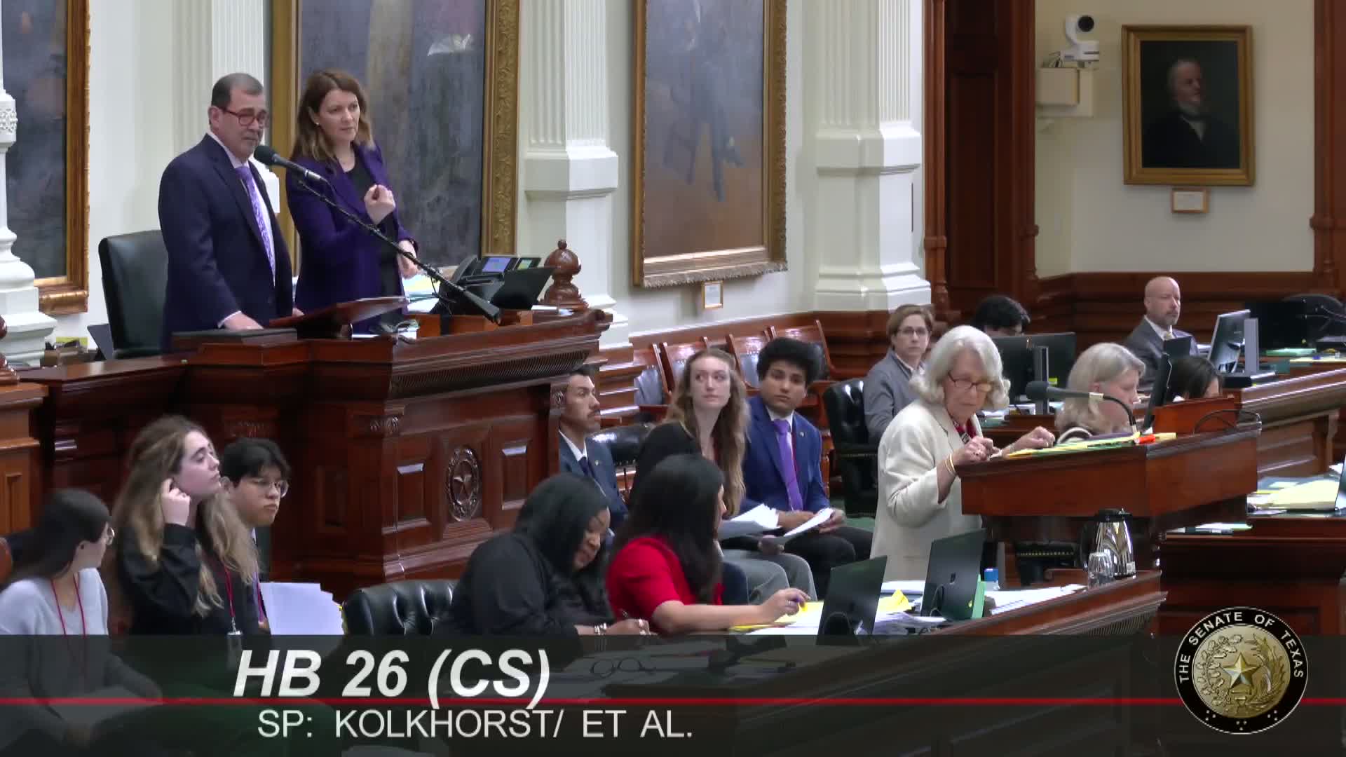 Senators Johnson and Kolkhorst advance bills on nutrition counseling and patient protection