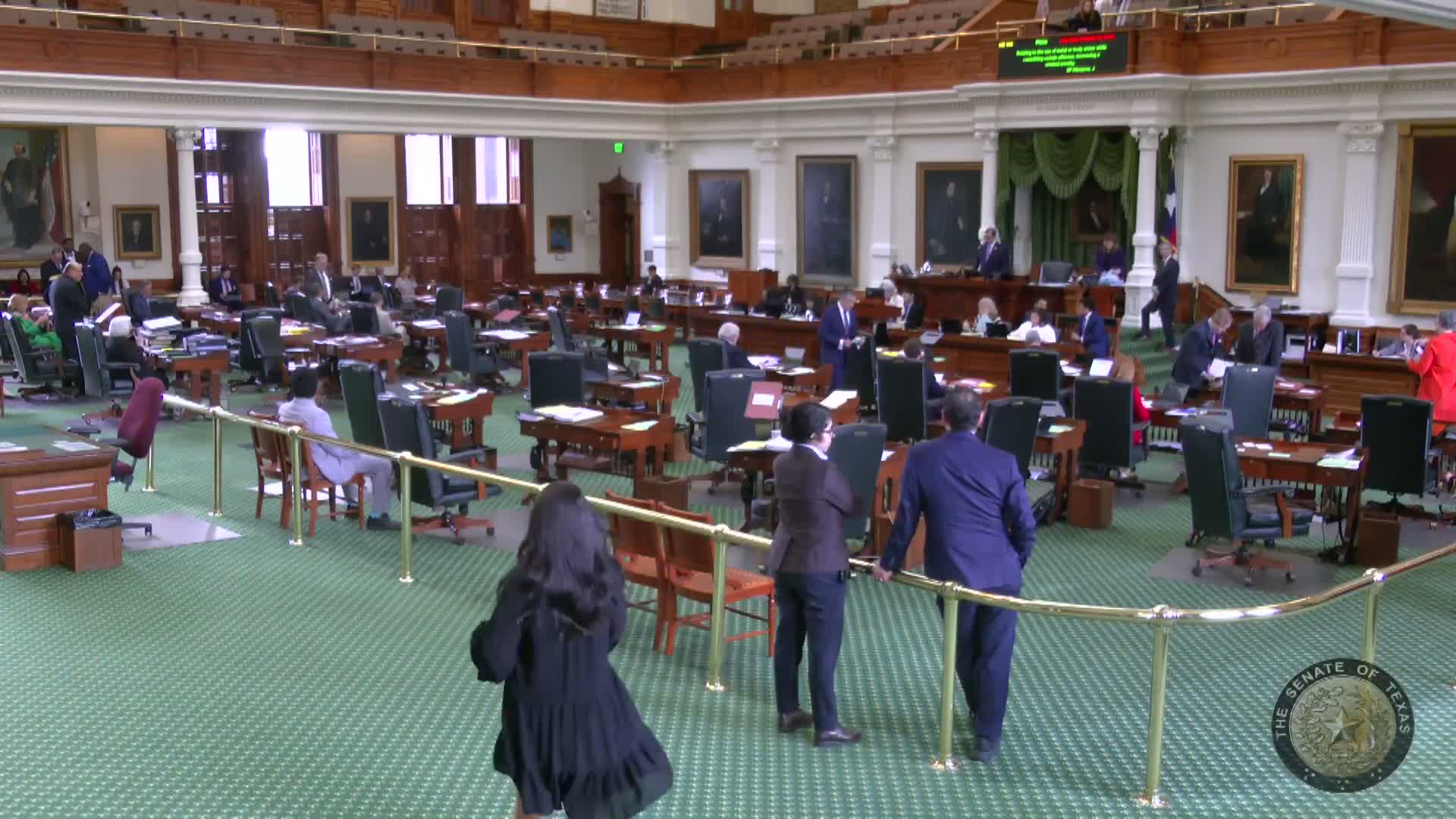 Senator Hinojosa advances House Bill 108 to regulate body armor in Texas crimes
