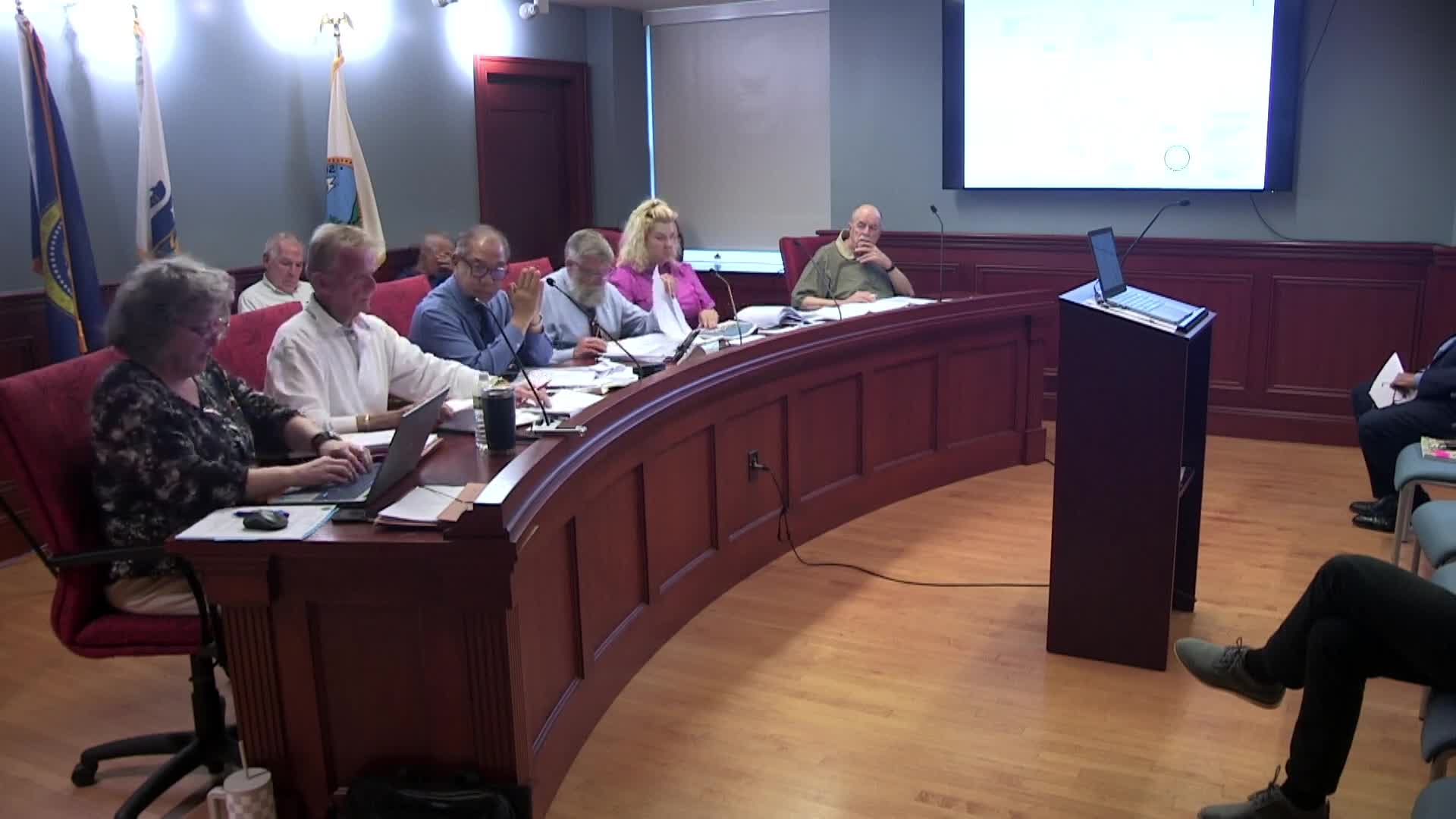 Quincy residents oppose condo expansion citing setback and safety concerns