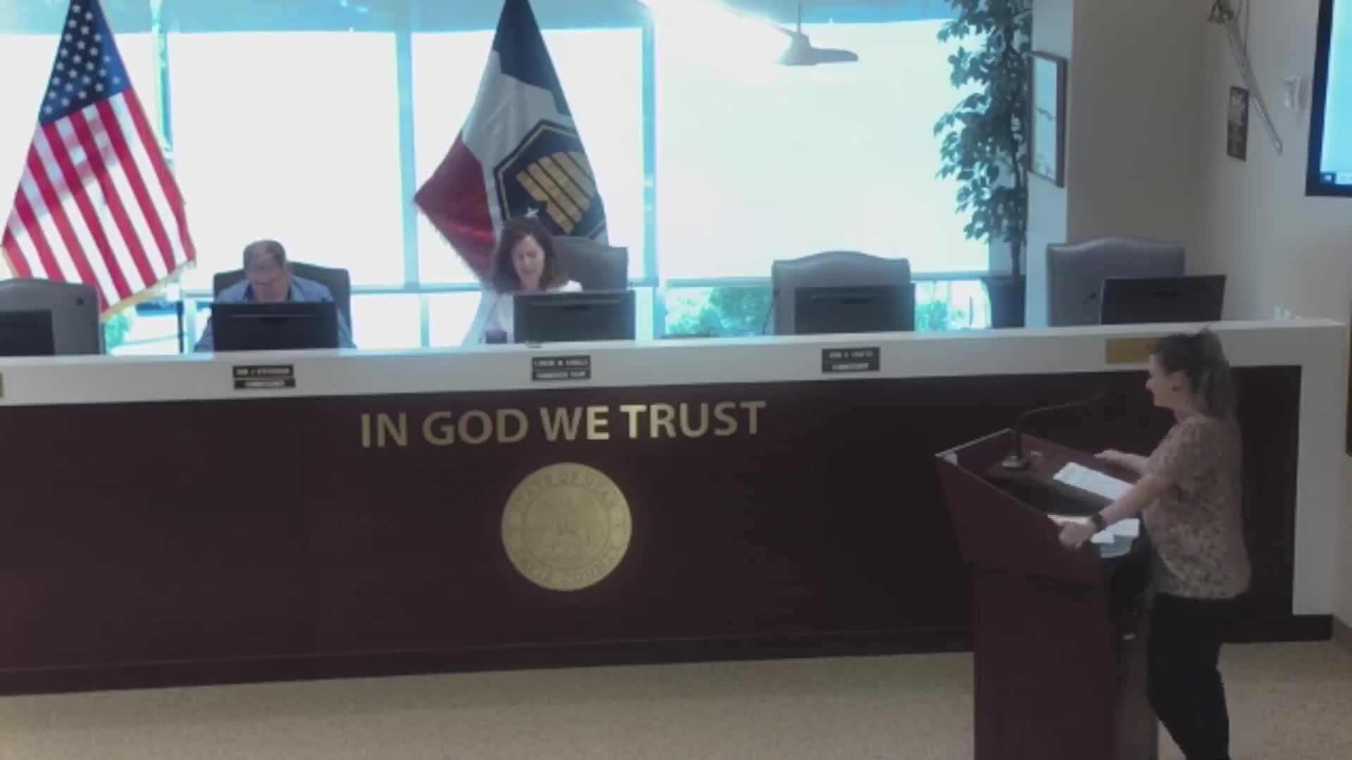 Davis County approves agreements for dementia support and law enforcement dispatch services