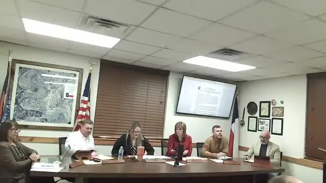 Bandera council schedules closed session after public comments supporting marshal