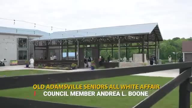 Community celebrates seniors at annual all white party in Enon Ranch