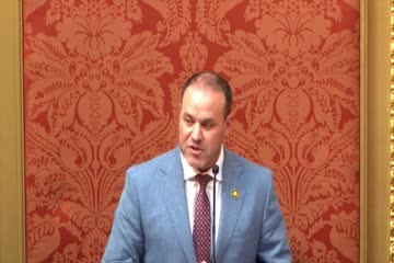 Sister Tracy Browning offers historic prayer at Utah legislative session