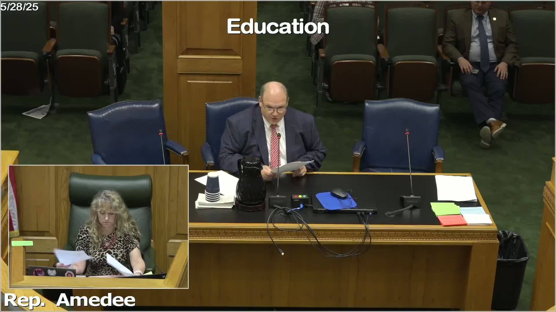 Senator Carter champions bill for vocational training access in Louisiana high schools