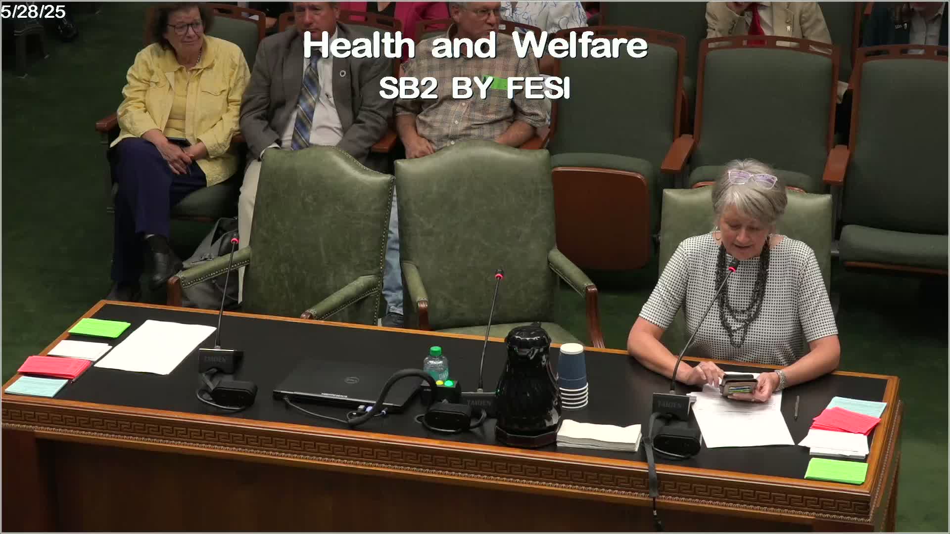 Senator Cloud highlights fluoride disparities impacting low-income communities during water bill hearing