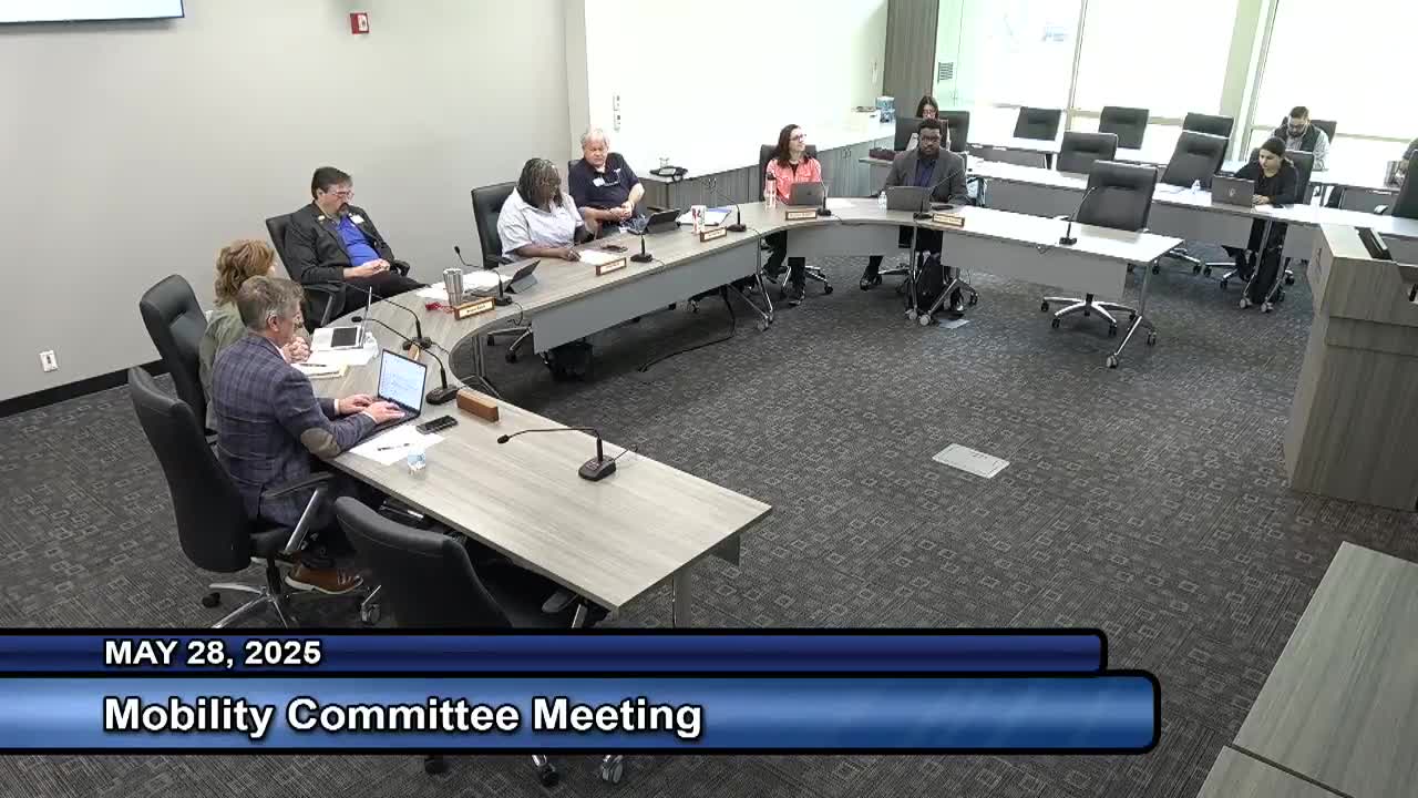 Mobility Committee votes to recommend East Hickory parking redesign to city council