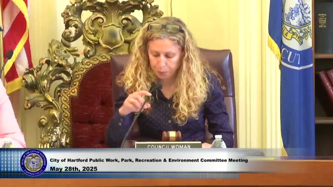 Mayor Arulampalam proposes ordinance to restrict parking on city park grass