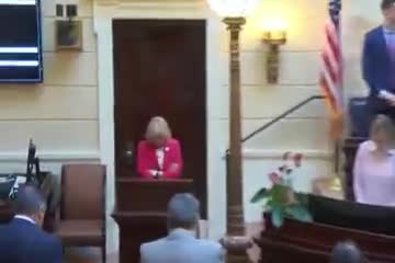 Utah Senate honors Mary Andres for 23 years of dedicated service