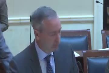 Senate passes water conservation bill focusing on state golf course resources