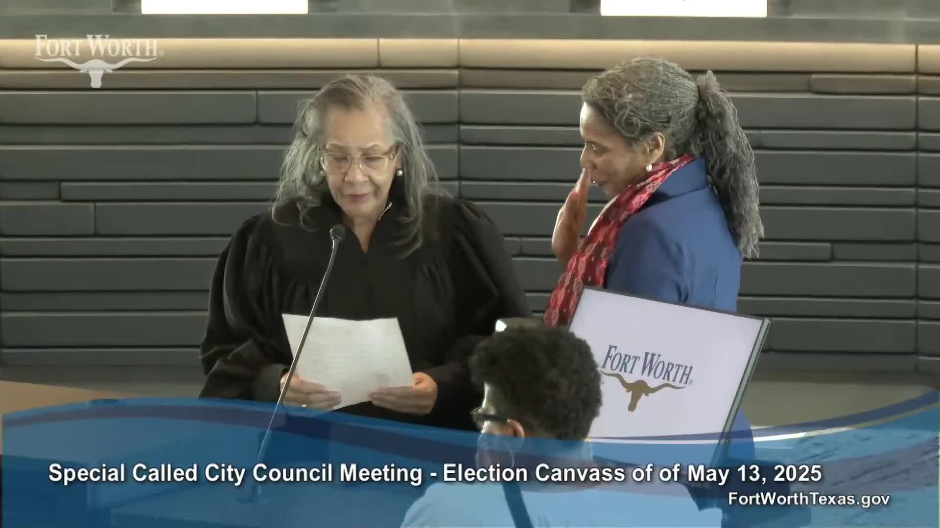 Deborah Peoples sworn in as Fort Worth District 5 council member