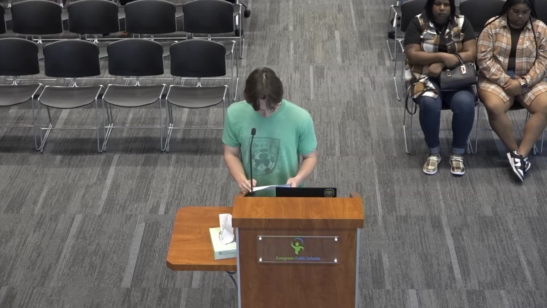 Evergreen Public Schools parents advocate to restore crucial theater classes