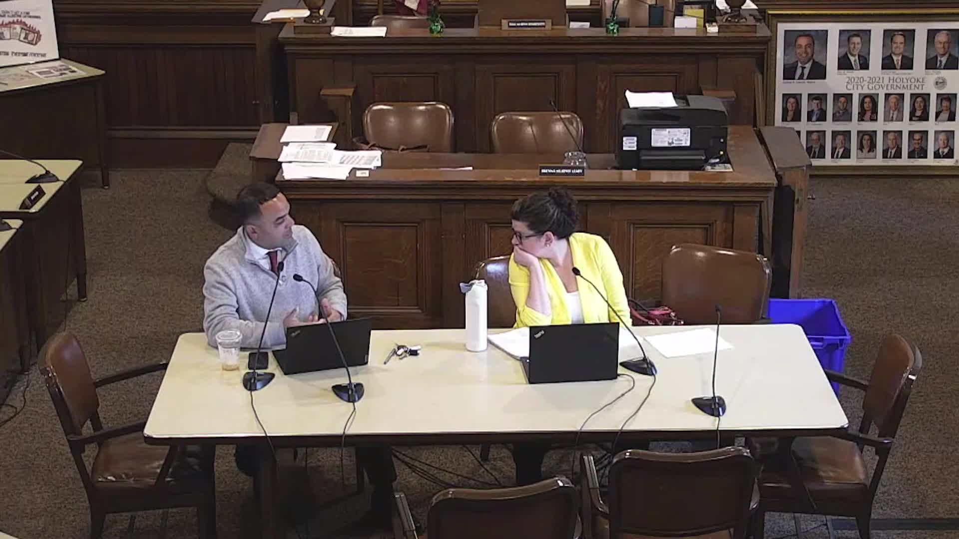 City Council debates budget cuts and employee pay equity during budget review session
