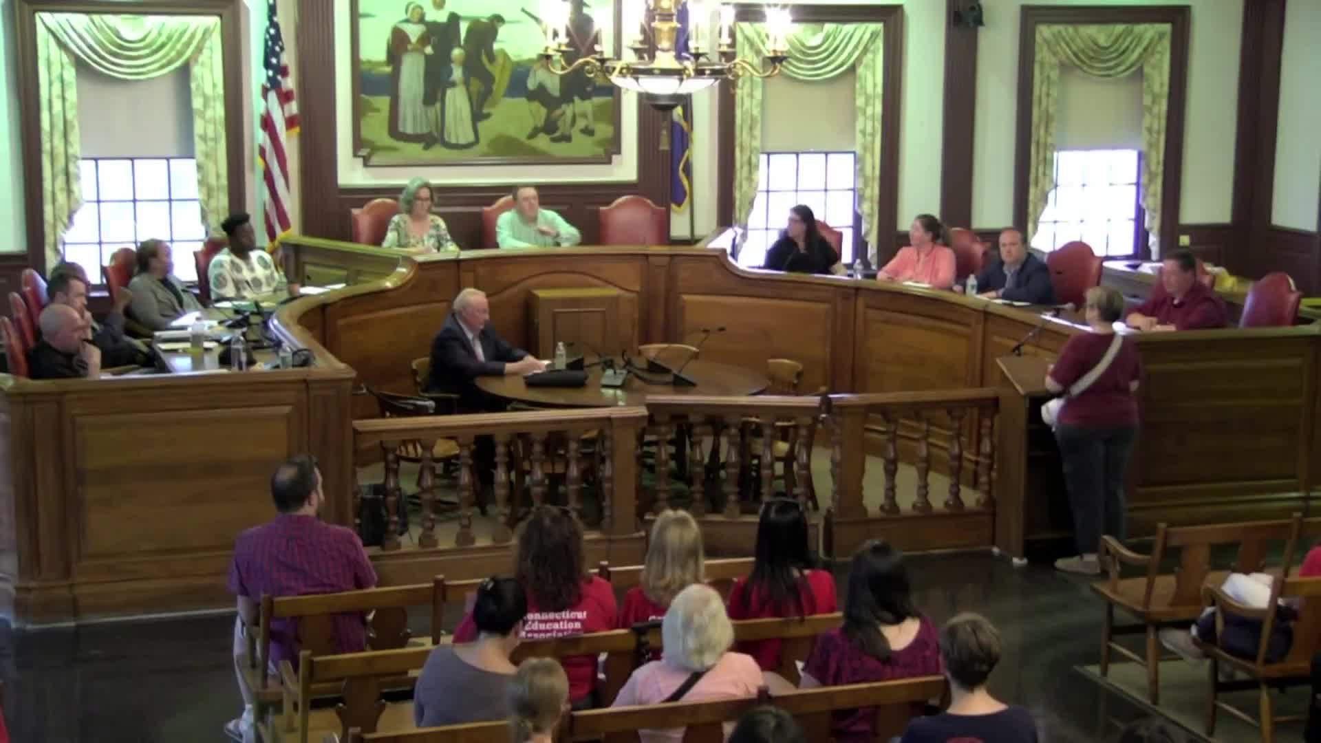 Stratford residents advocate for full school budget at town council meeting