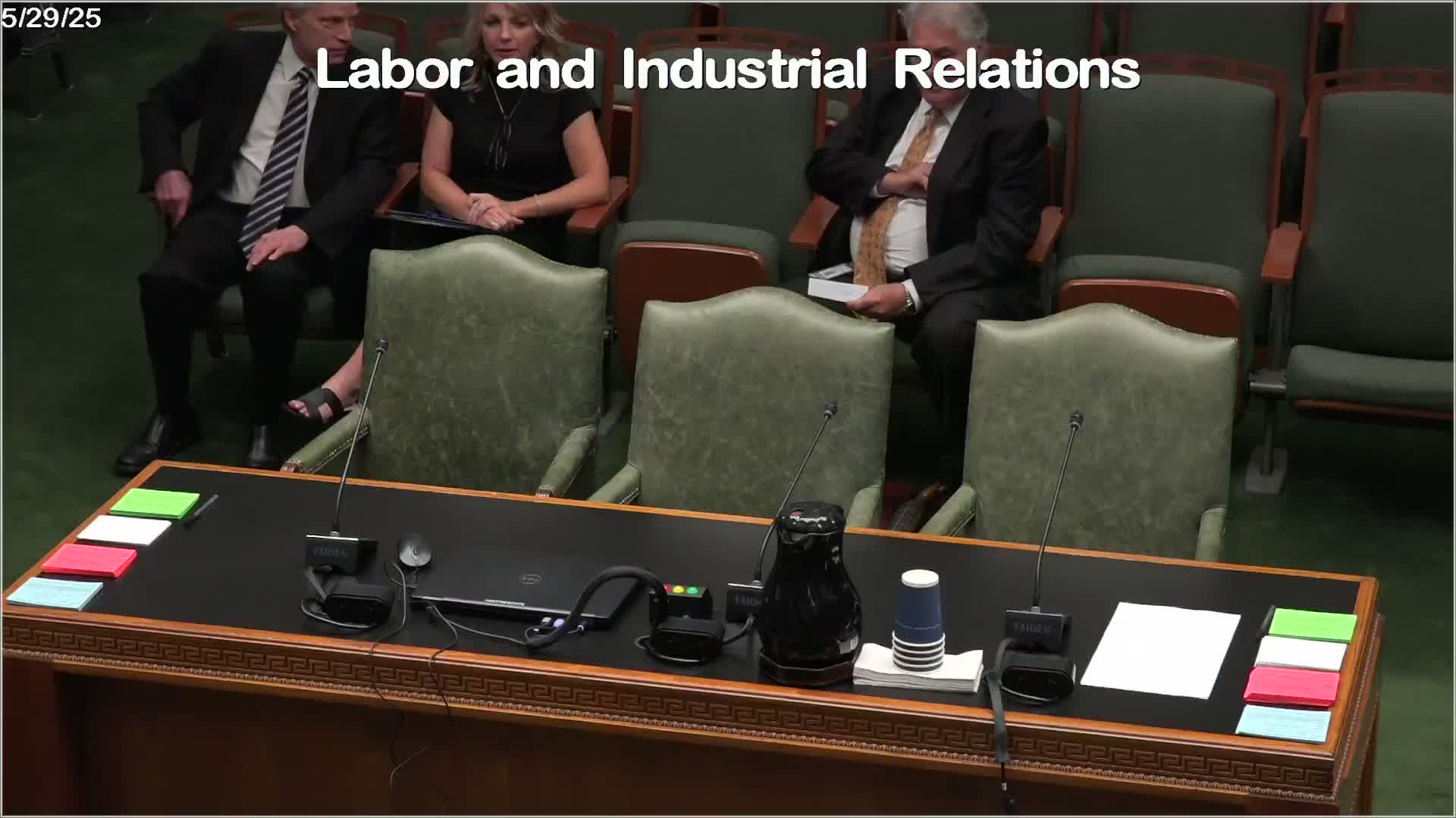 Senate committee approves unemployment bill and workforce resolution in final hearing