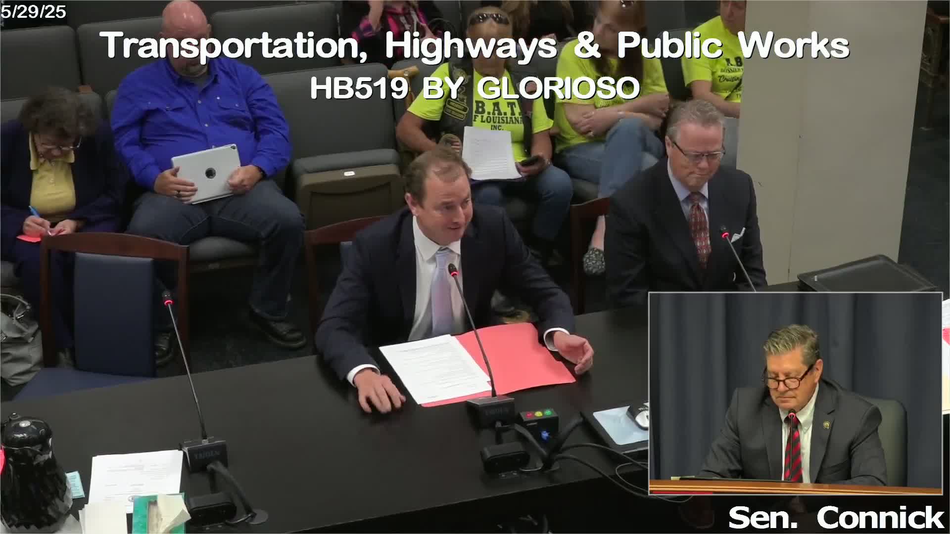 Louisiana legislators push for stricter distracted driving laws supported by AAA