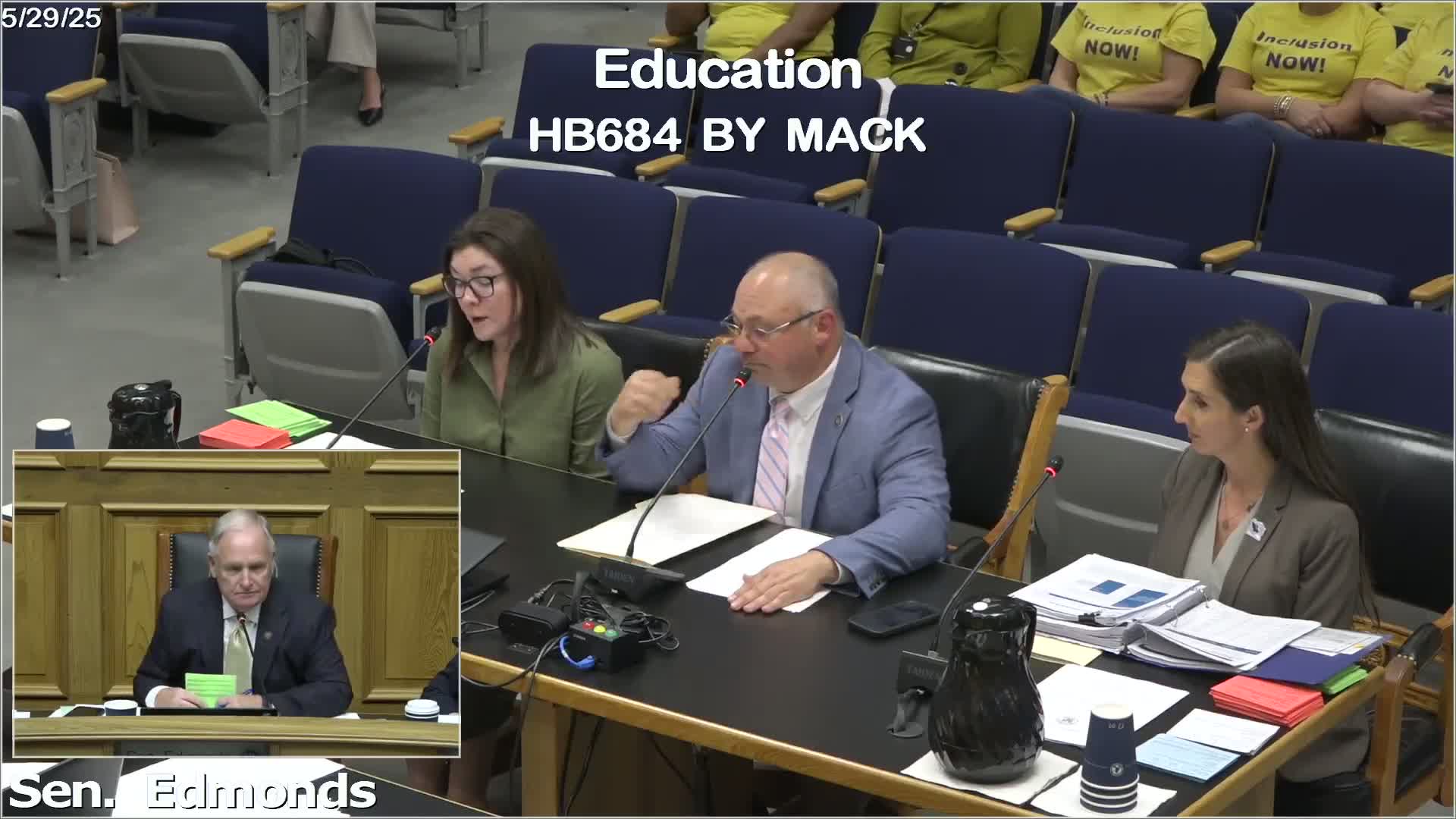 Senator Mizell proposes amendments to classroom camera regulations in Louisiana