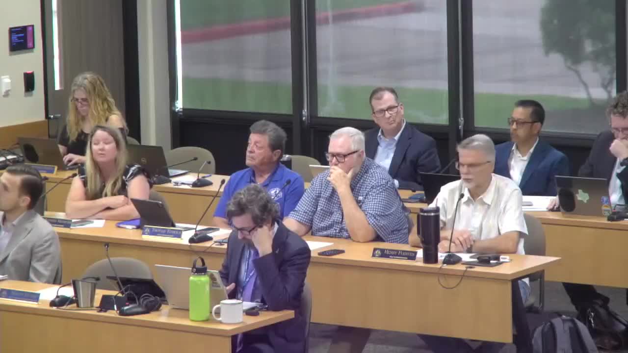 Pearland Council reviews planned warehouse project by Hanover Company on North Main Street
