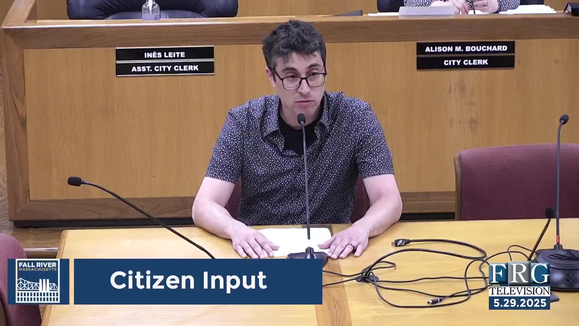 City Council Delays Police Budget Review Until New Chief Returns from Vacation