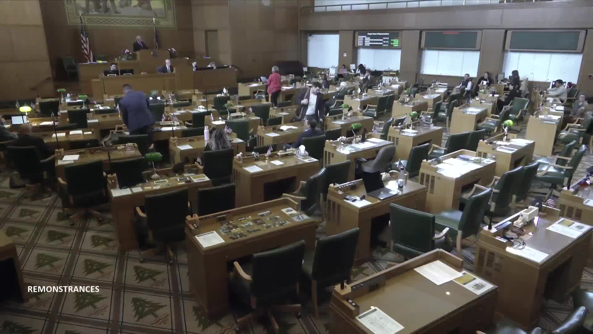 Oregon lawmakers honor Vic Gilliam during ALS awareness month discussions