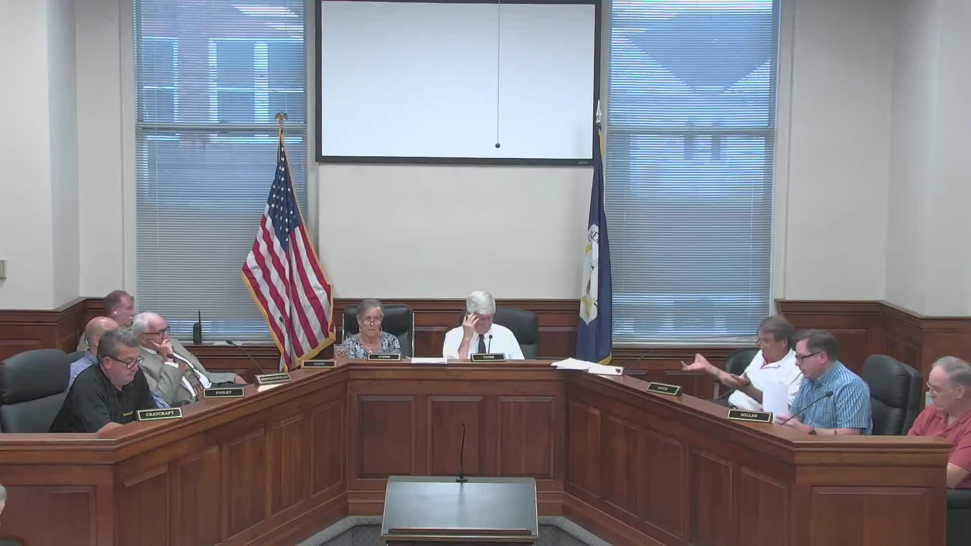 City Council discusses potential water bill reduction for residents