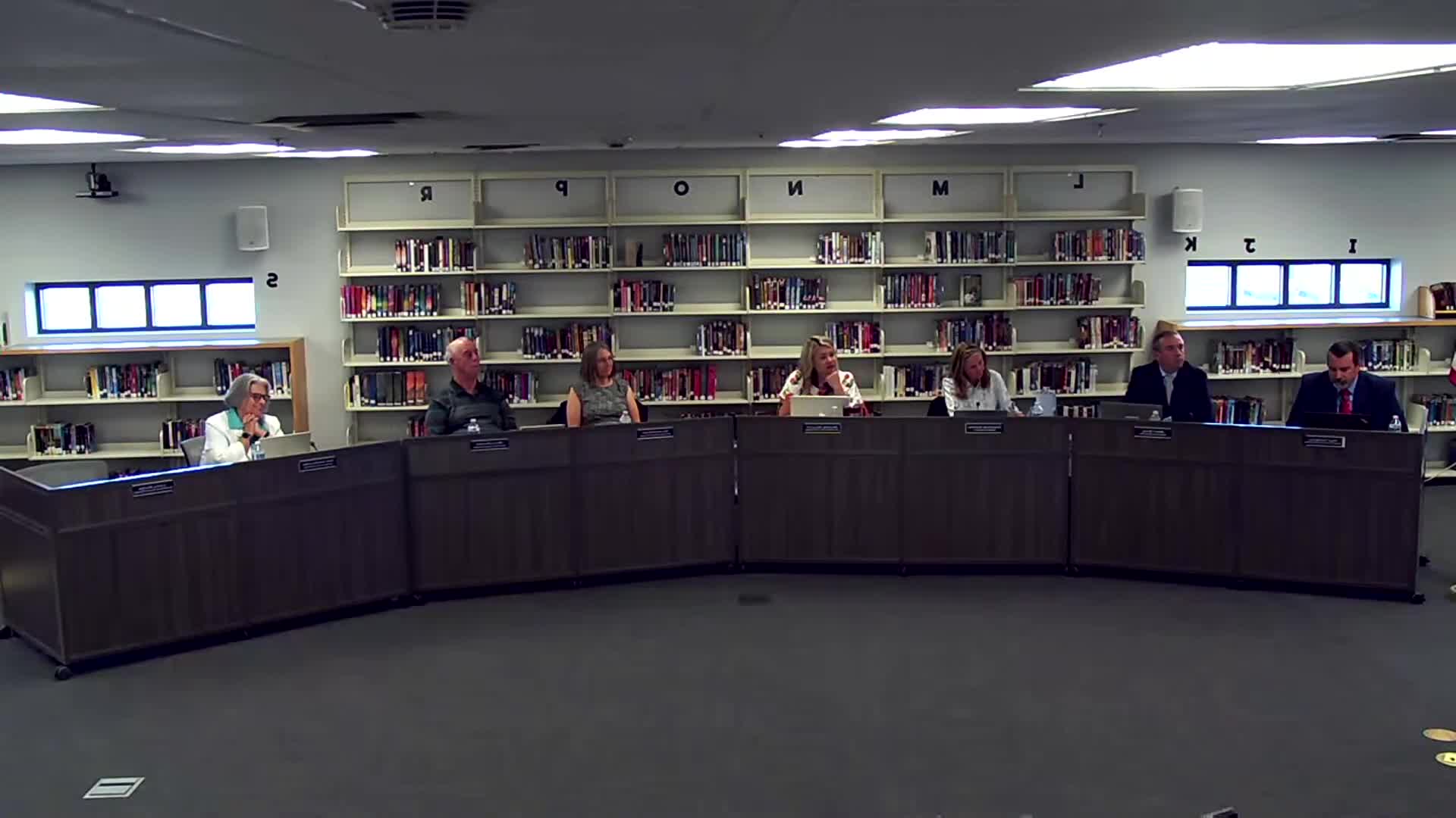 Board considers community group involvement in Prescott Valley school search process