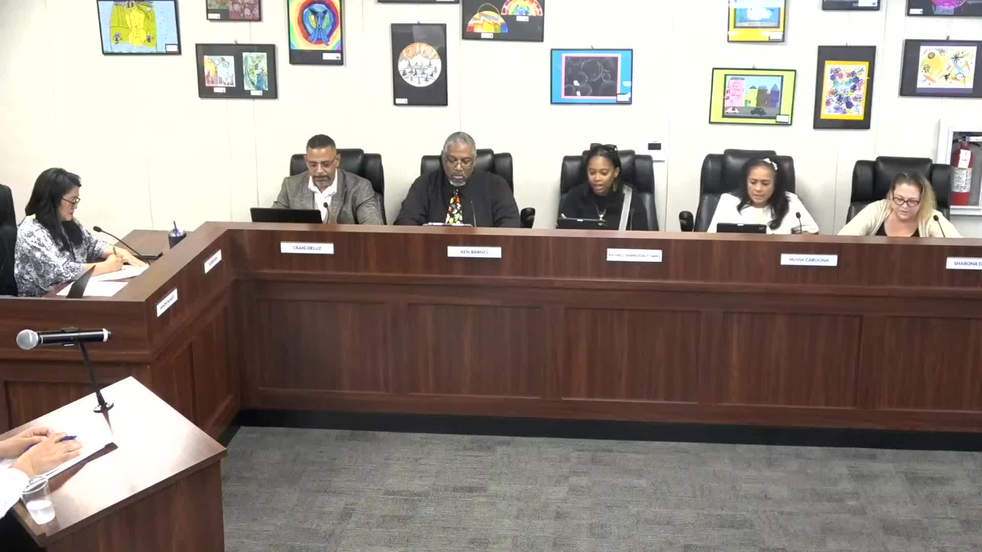 Trustees approve 2024–25 expanded learning summer contract with Sacramento Start