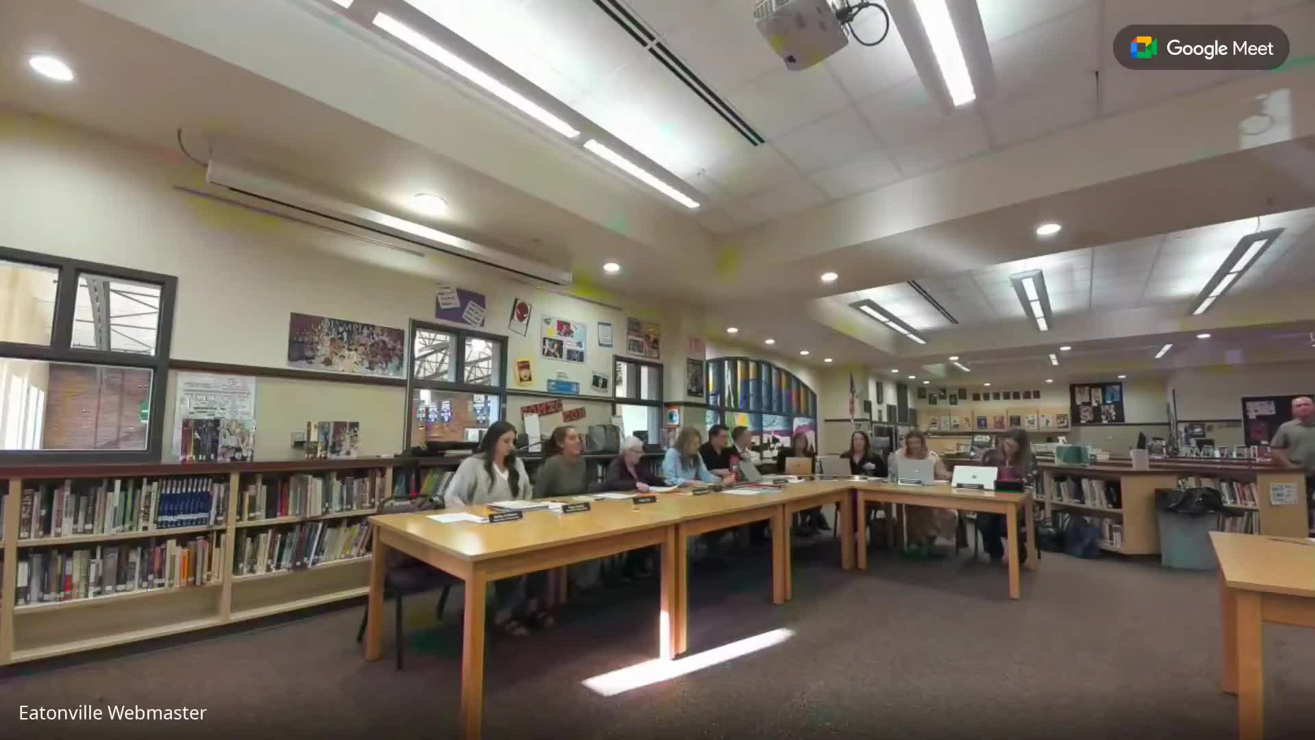 Eatonville students gain greenhouse as GRITS volunteers, community donors provide labor and utilities