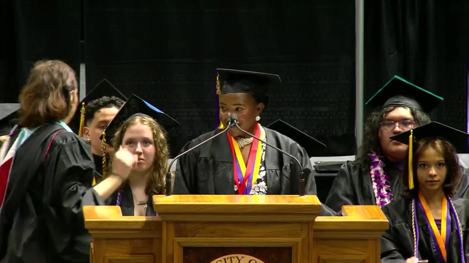 Horizonte commencement speakers share refugee, recovery and first-generation college stories