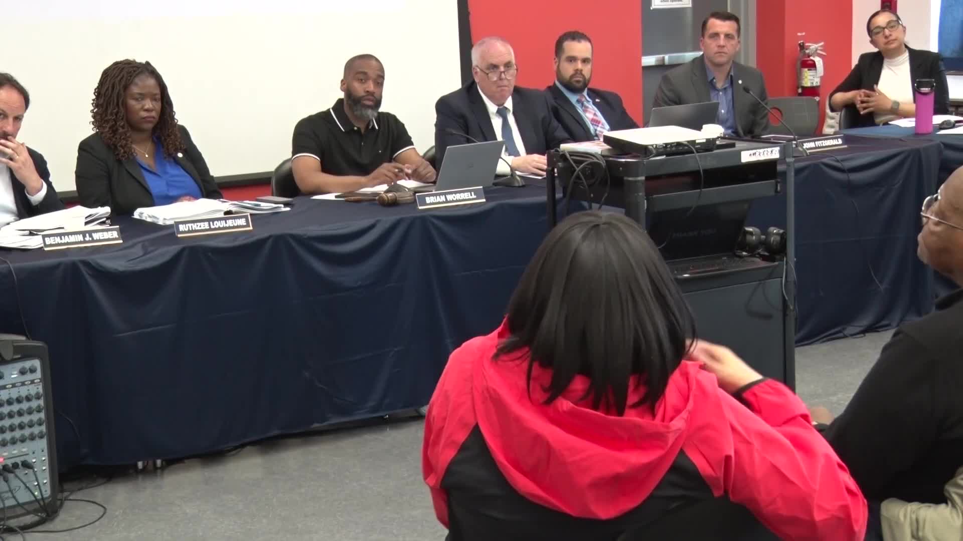 Community advocates push for better veteran support and budget allocations