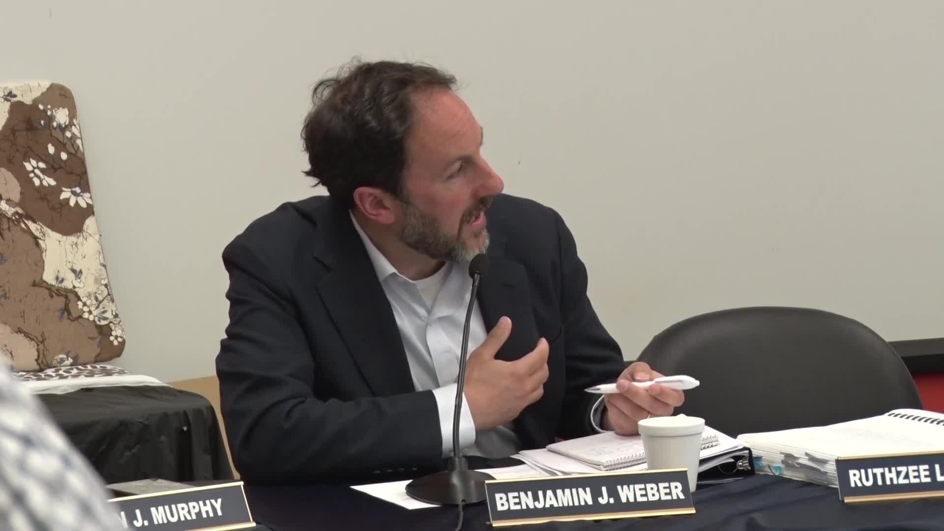 City Commissioner discusses financial aid challenges for veterans under Chapter 115