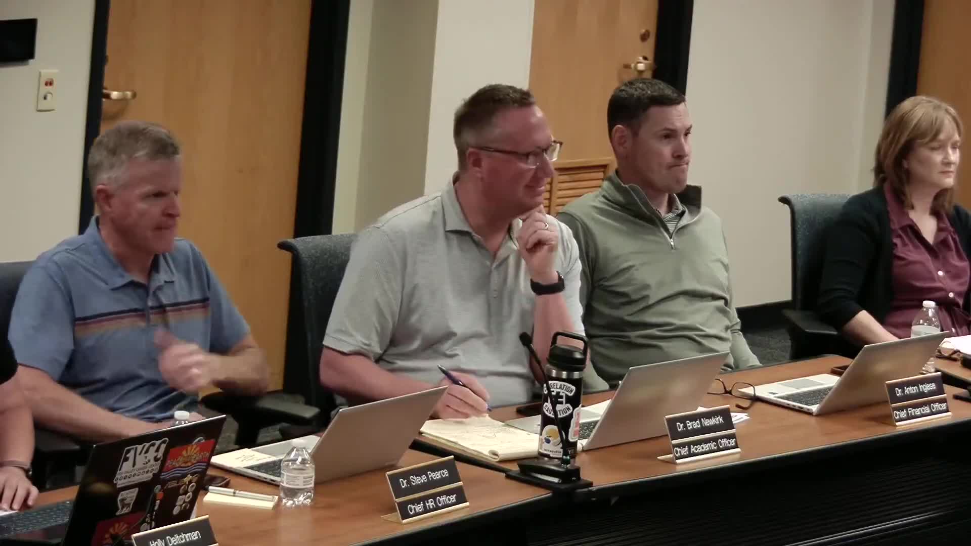 District principals report mixed gains in reading and math during school improvement presentations