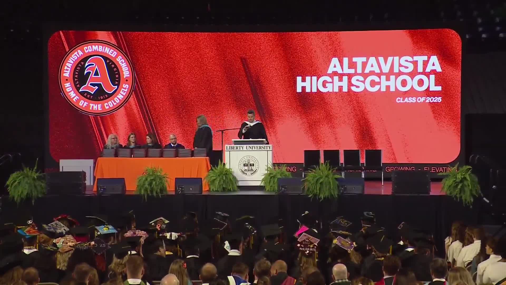 Alta Vista Combined School confers diplomas to Class of 2025; valedictorian, salutatorian and honorary diploma named