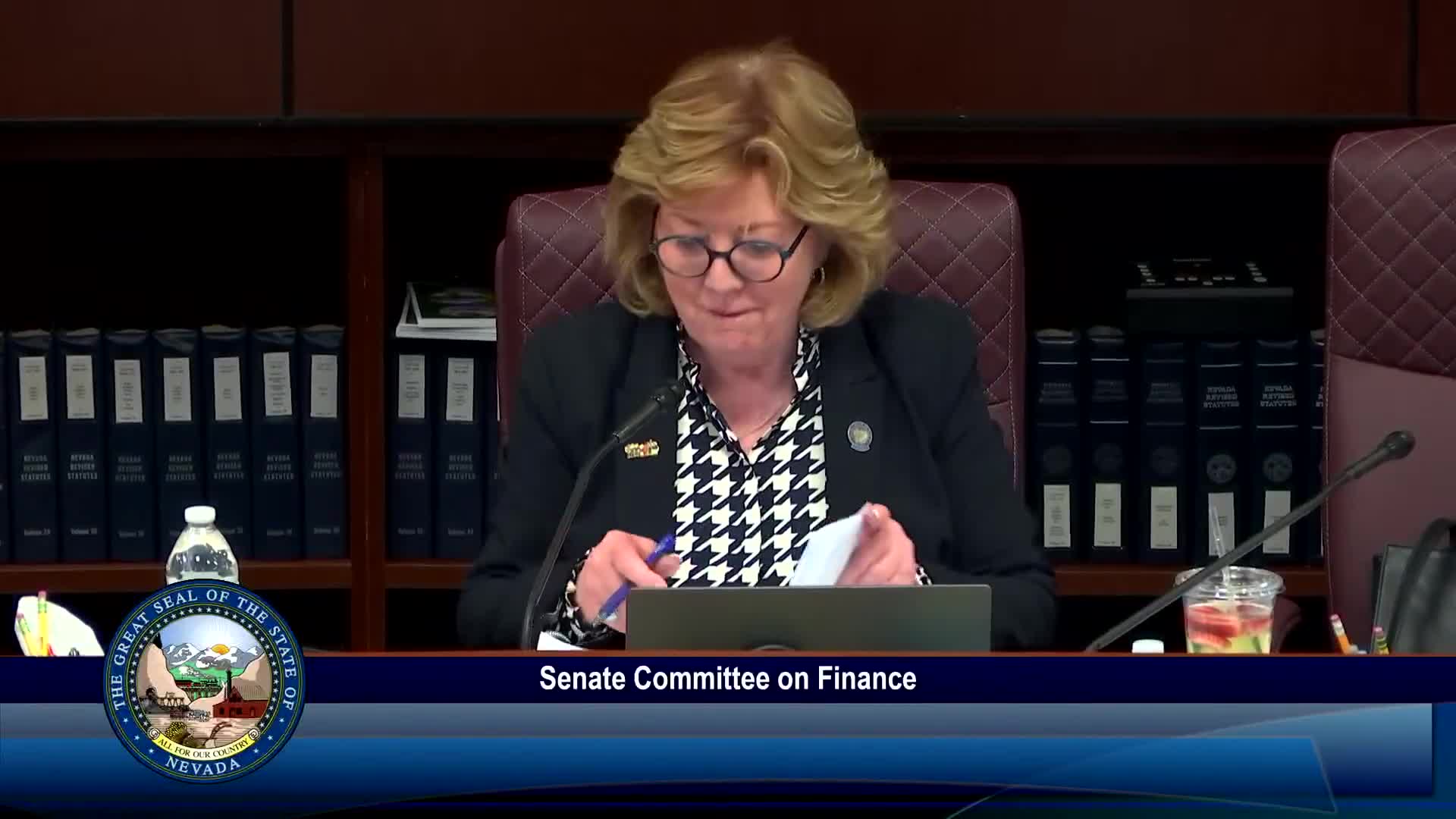 Panel hears bill to require insurance coverage of stuttering treatment and remove visit limits