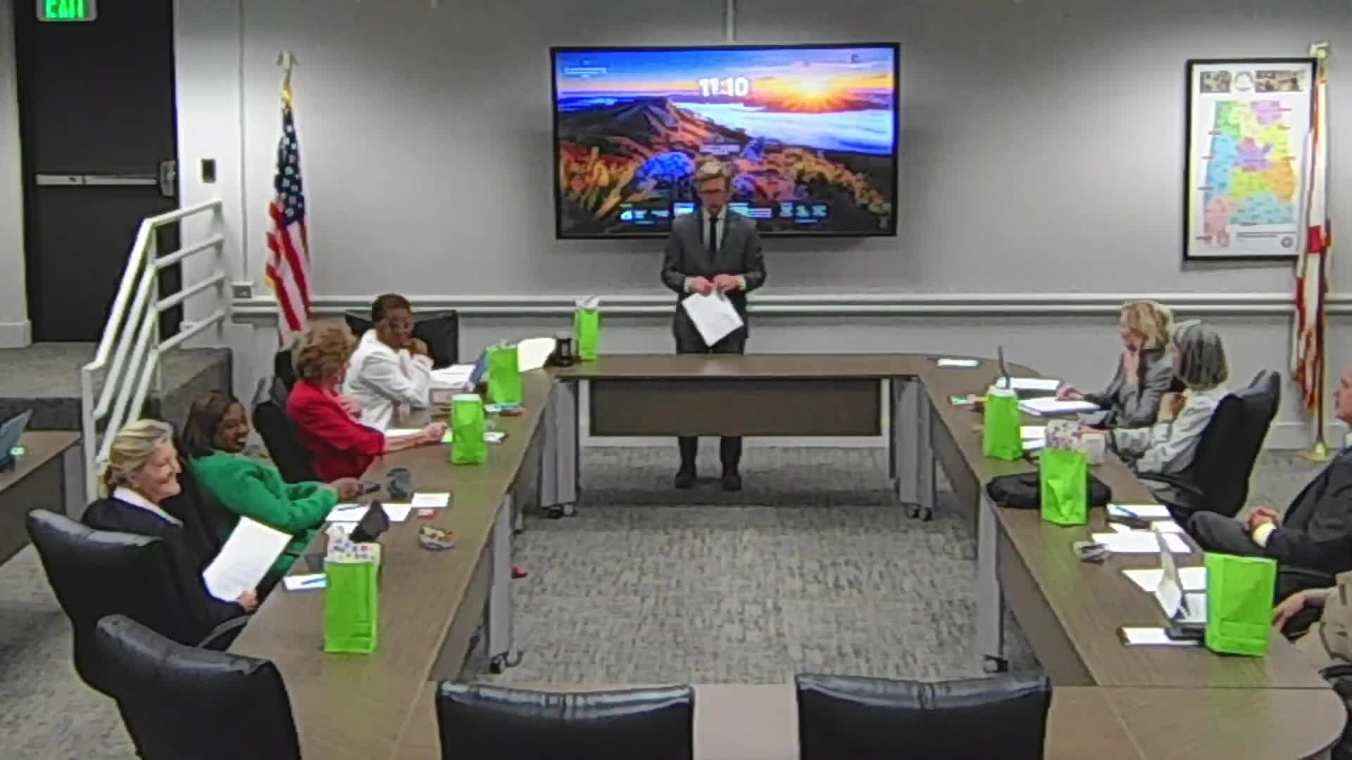 New parental leave policy offers 8 weeks for mothers and 2 weeks for fathers