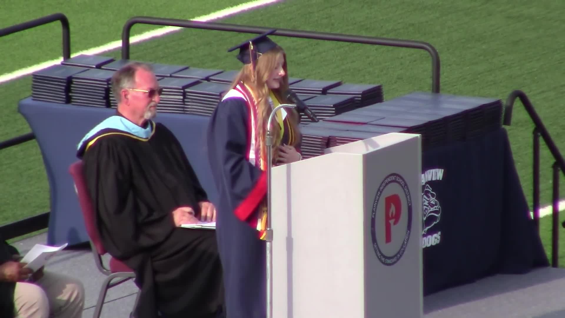 Class of 2025 celebrates graduation with heartfelt speeches and thanks