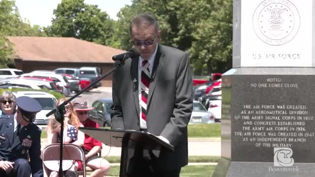 Community honors fallen soldiers on Memorial Day with tribute poem