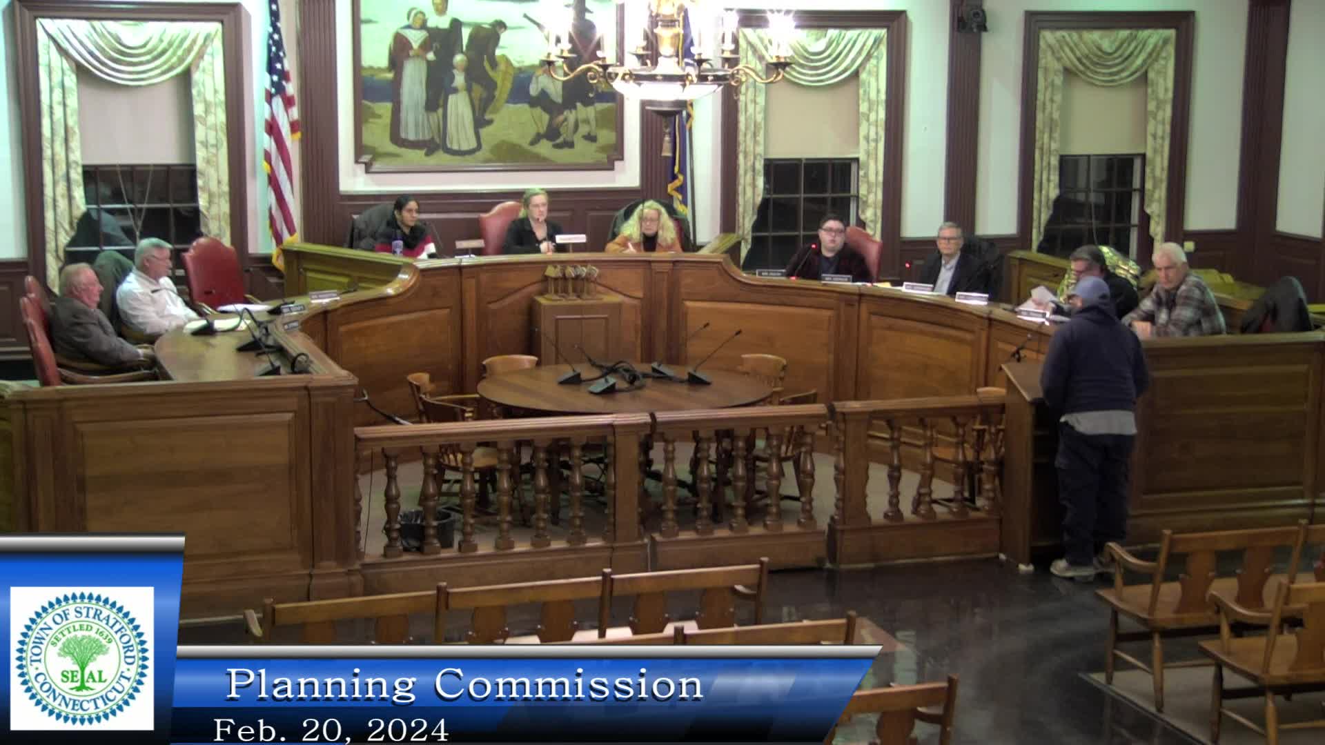 Town discusses future of 29 Shoreline Drive amid community input on rehabilitation