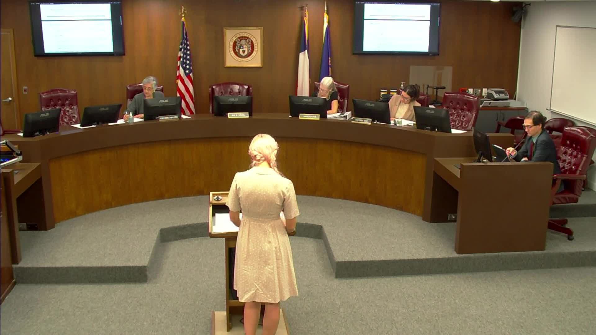 Texas WEAC volunteer defends against conflict of interest allegations in council meeting