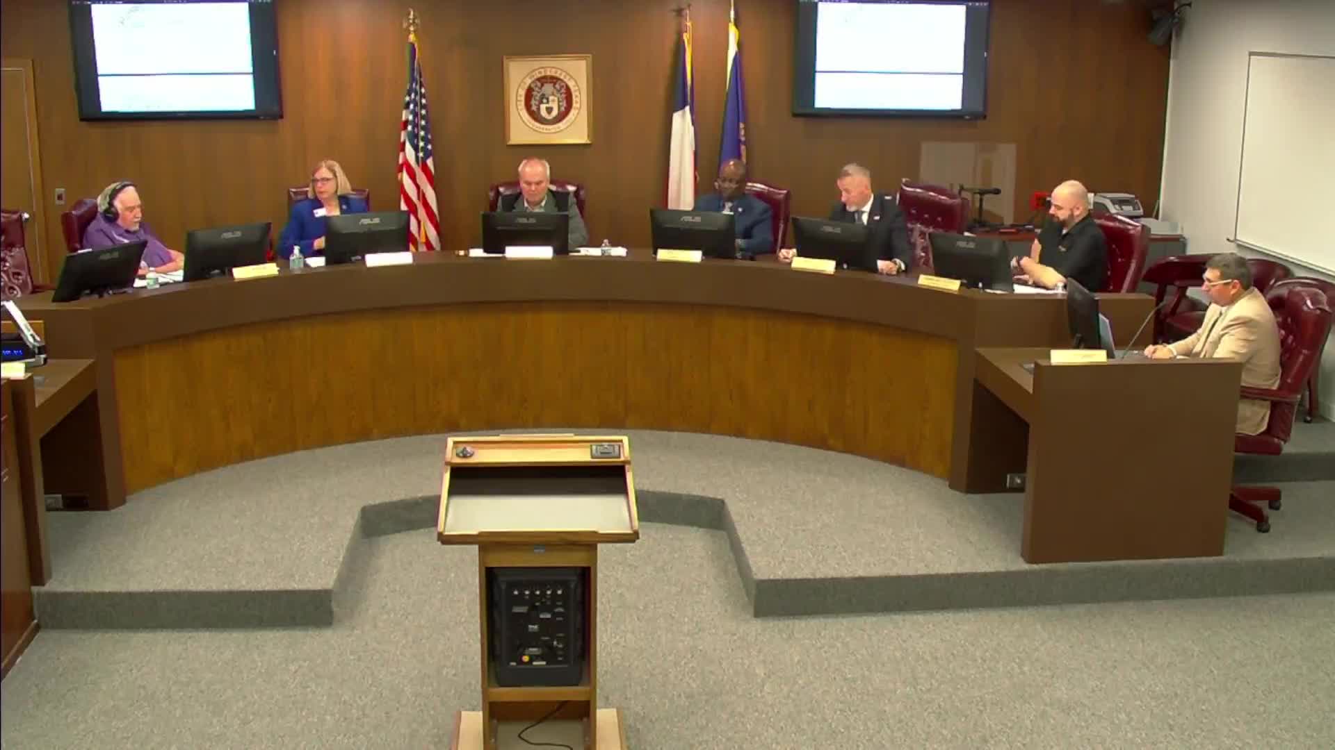 Windcrest council debates inclusion of council members on Economic Development Committee