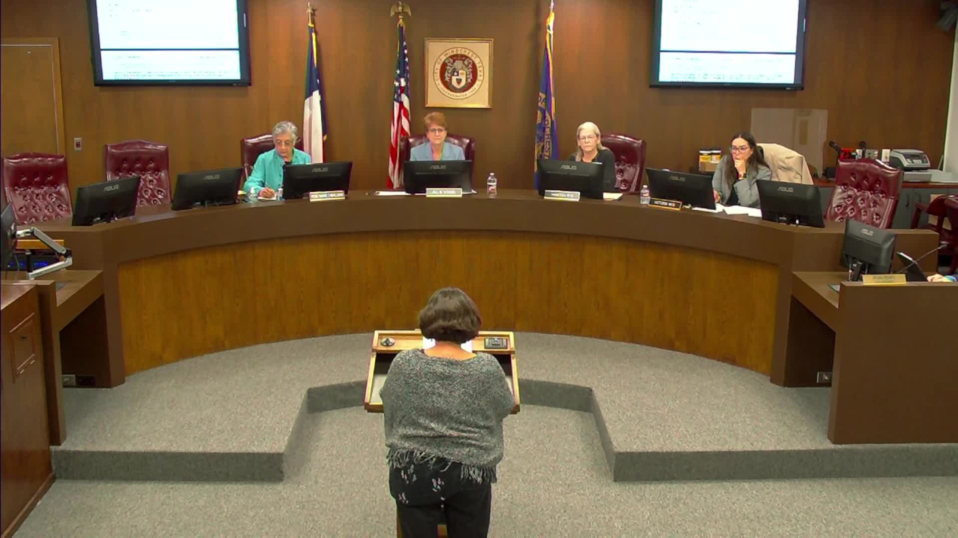 Pamela Dodson accuses Windcrest mayor of retaliatory ethics complaints delay