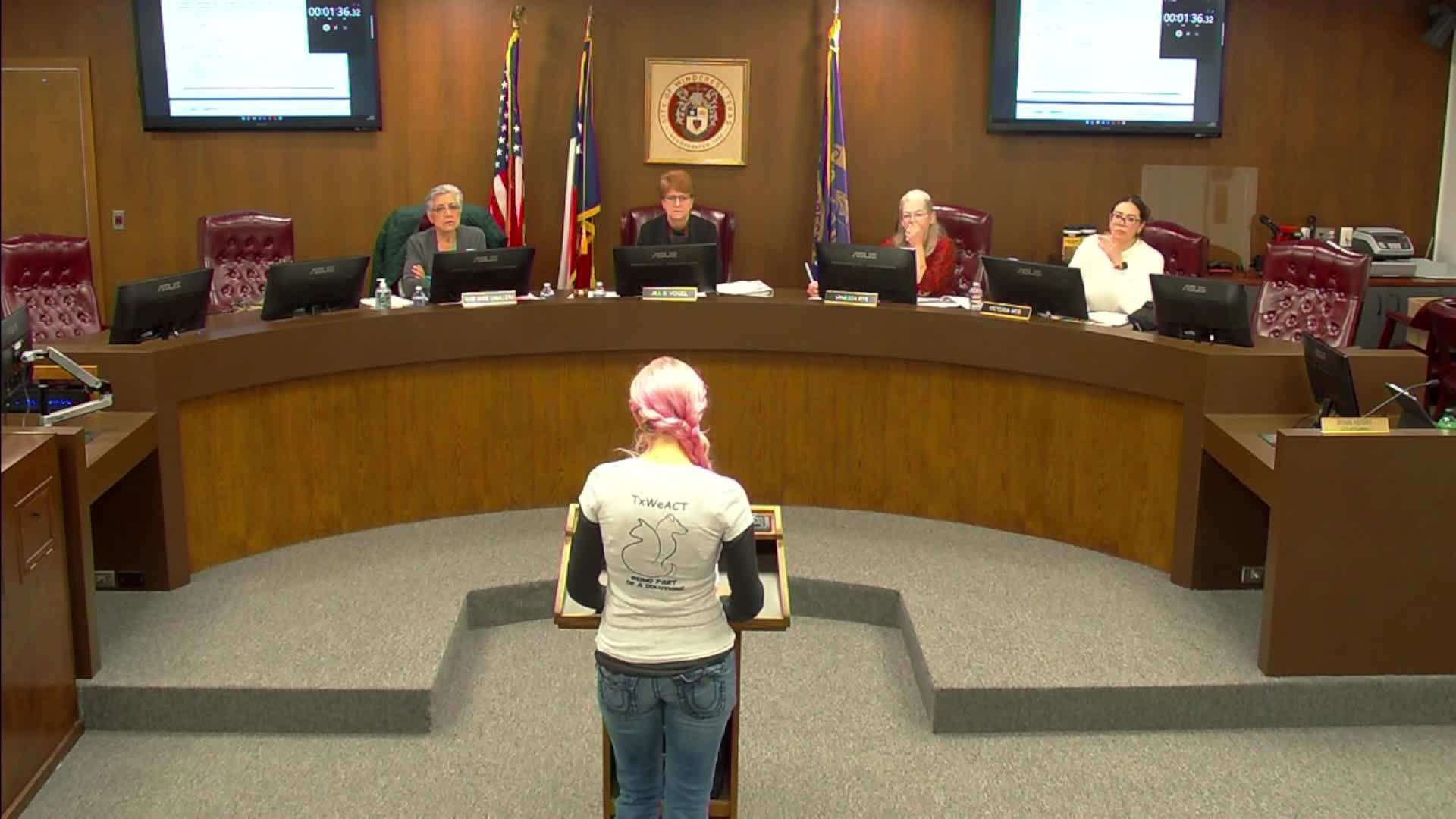 Windcrest commission reviews ethics complaint against Pamela Dodson by Chief Jimmy Cole