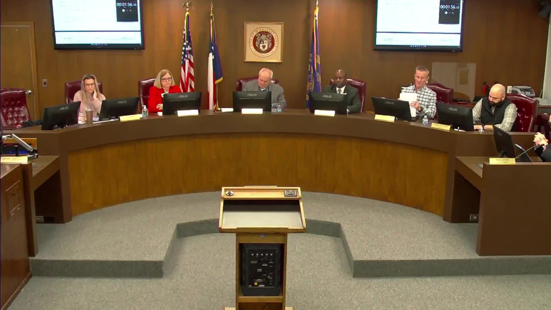 City warns Brook Falls ponds will drop to historic lows; staff outlines lining, silt removal and tree trade-offs