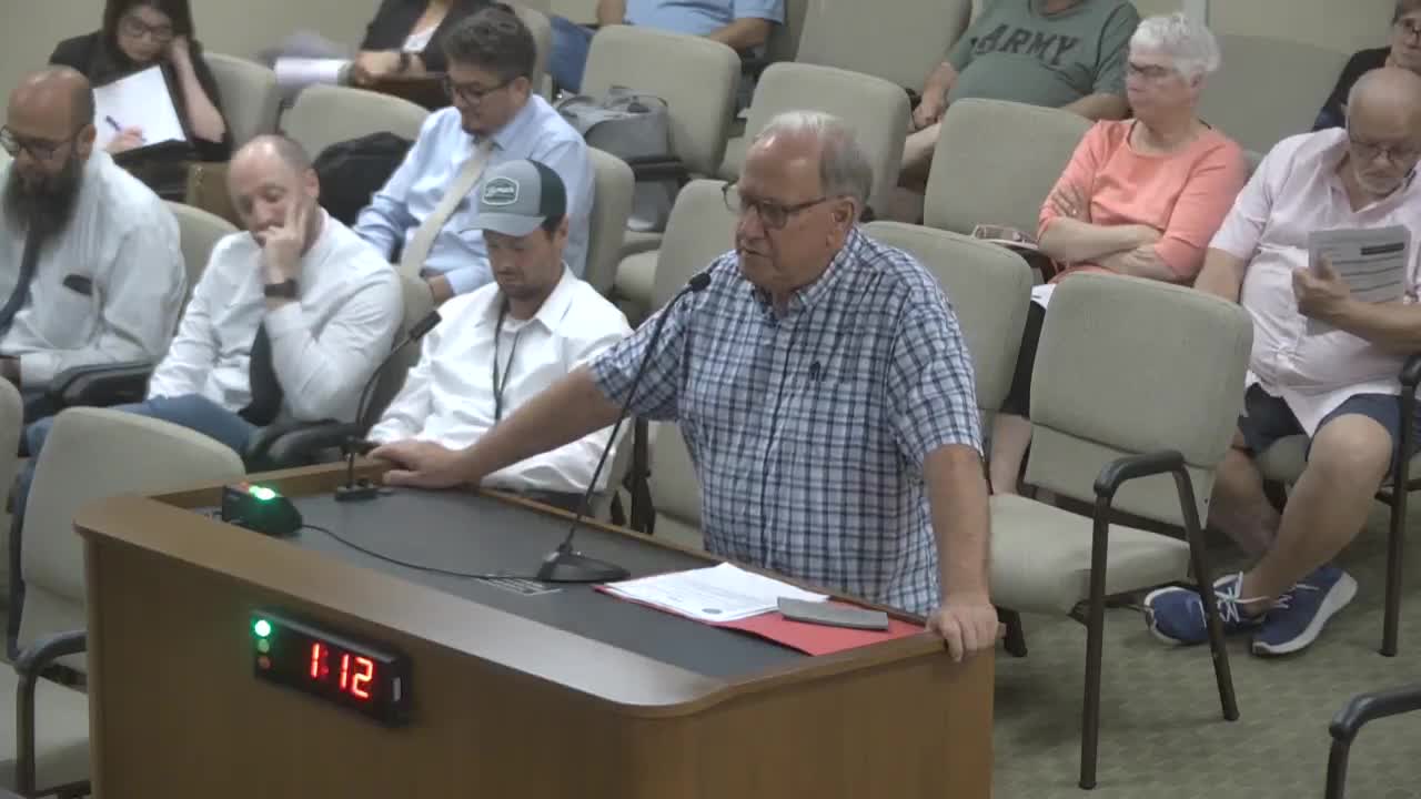 Hanford City Council debates hiring new city manager amidst transparency concerns