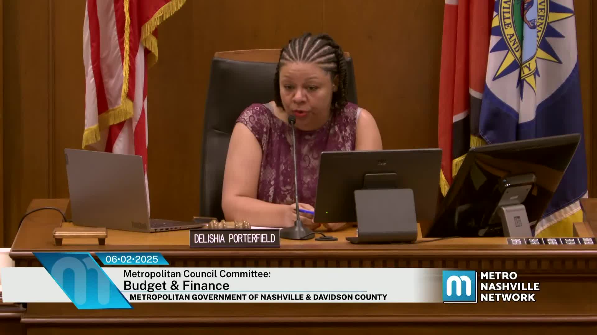 Nashville council defers pay plans and approves expanded downtown business district