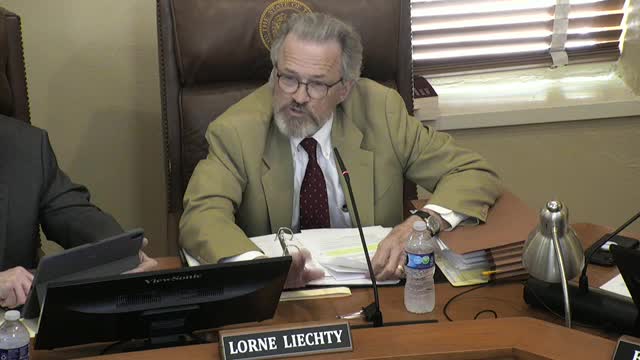 McClendon Chisholm Council Debates Water Adequacy for River Rock Trails Development