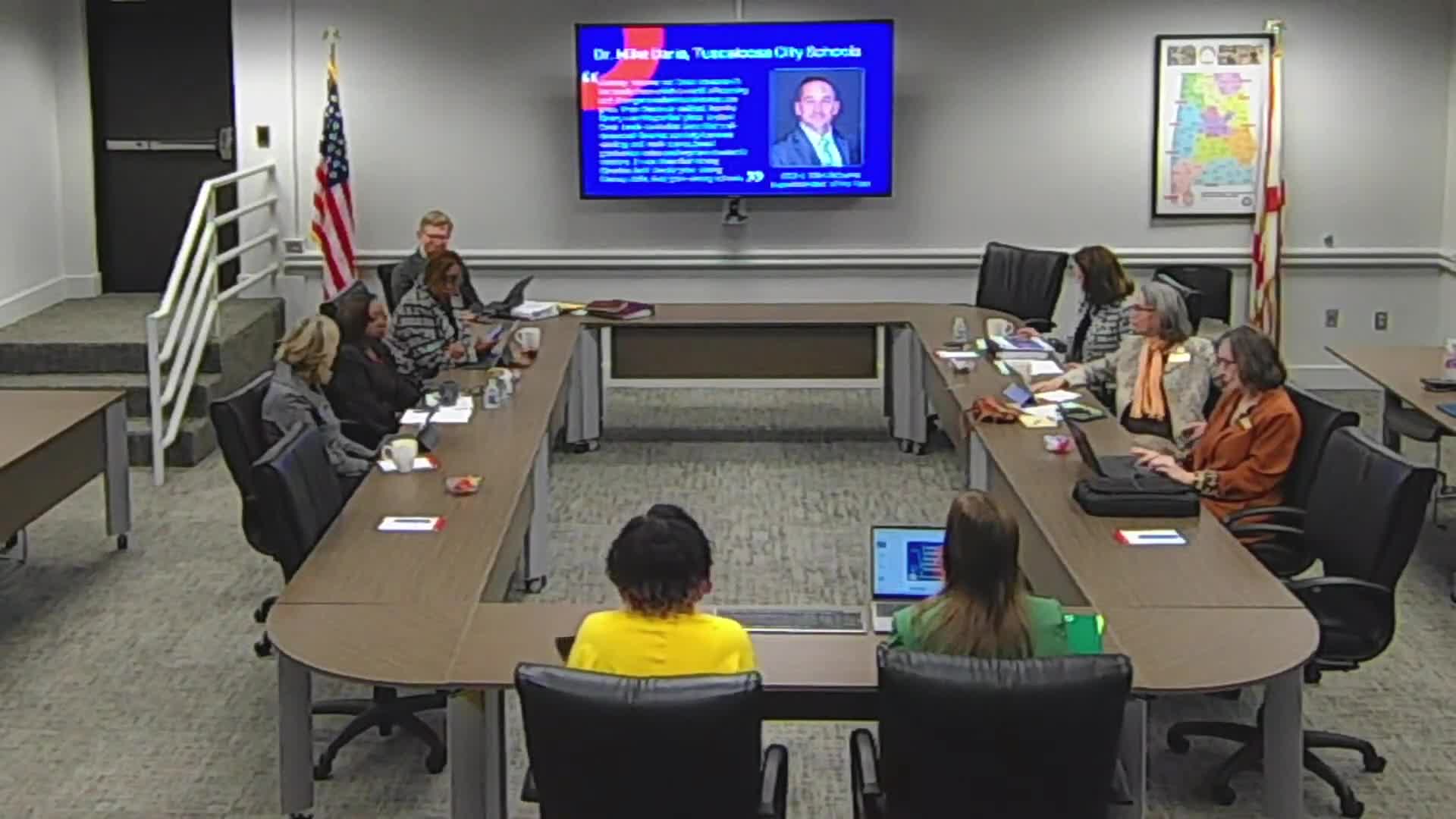 Alabama board prepares to adopt new library standards for student literacy