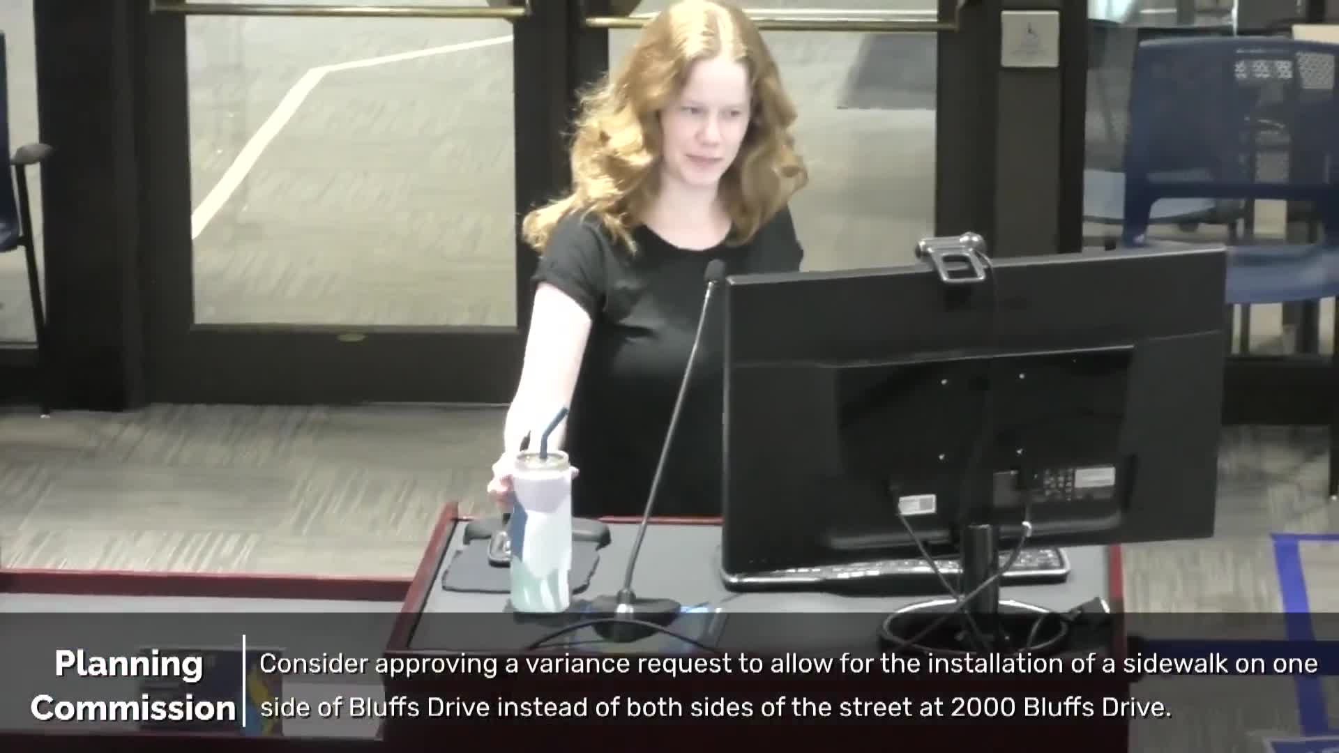 Planning commission approves variance to install sidewalk on one side of Bluffs Drive