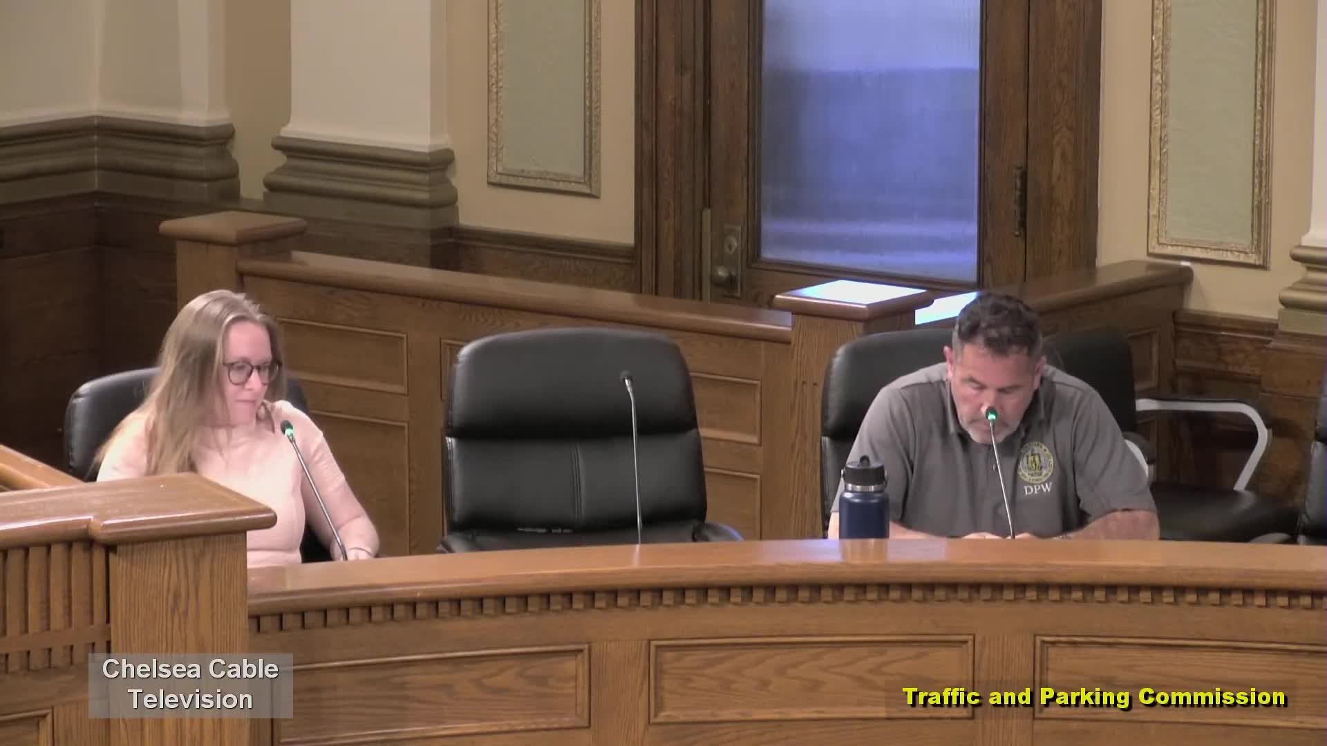Local Council explores food truck and cart regulations for community variety